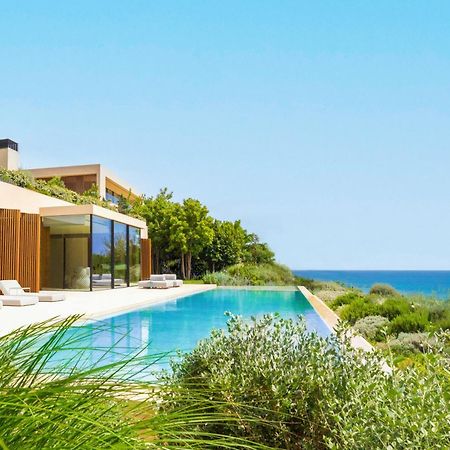 Green Coast Otel Palasë Dış mekan fotoğraf