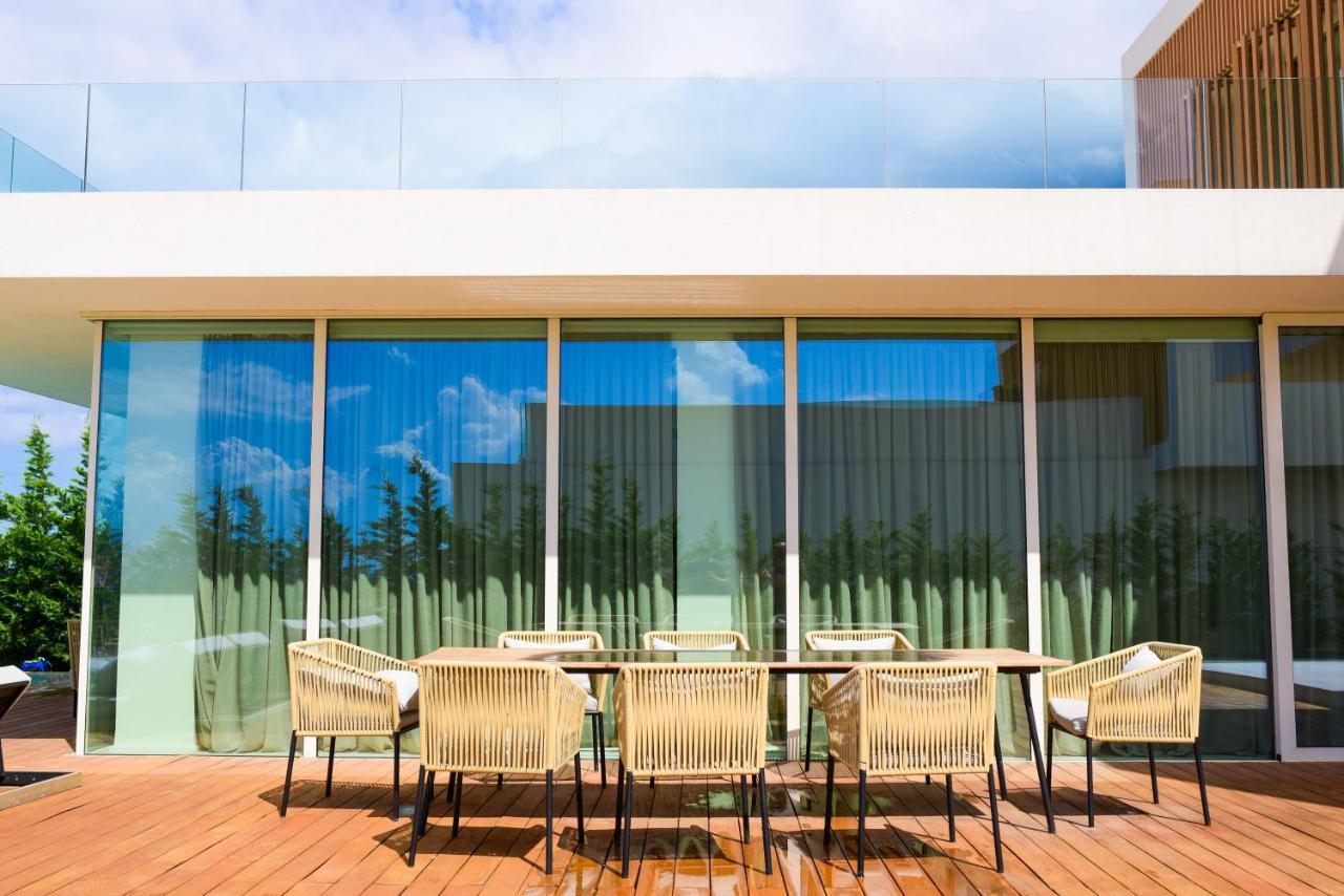 Green Coast Otel Palasë Dış mekan fotoğraf
