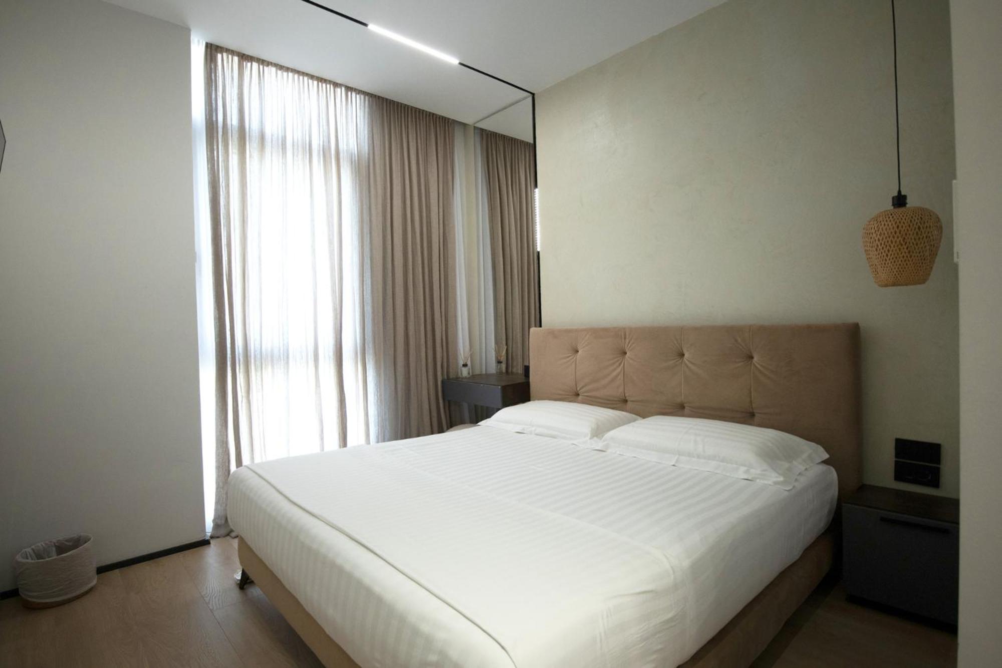 Green Coast Otel Palasë Dış mekan fotoğraf